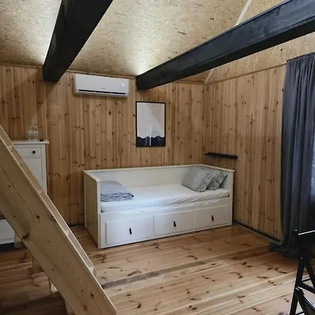 Holiday home Klimatyczny Domek Na Mazurach Duzy Ogrod Jezioro Szczechy Male